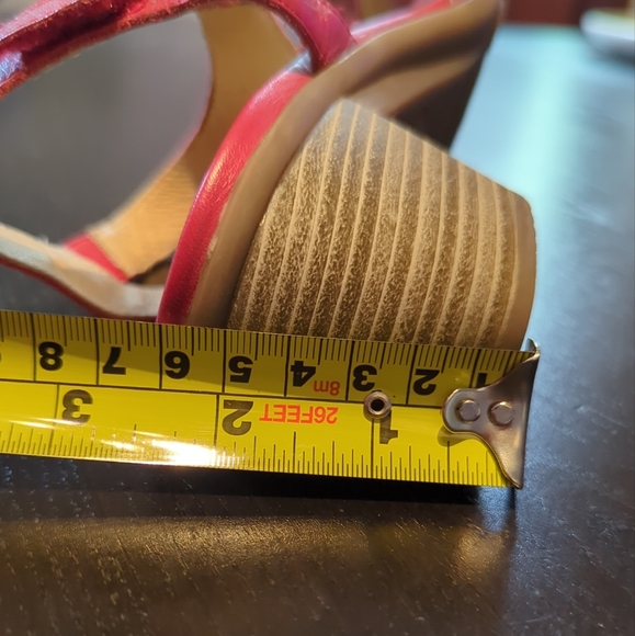 *HOST PICK* UK size 4 Worn ONCE Leather Sandals, Comfort Cushioned, RRP £49 - Picture 5 of 15